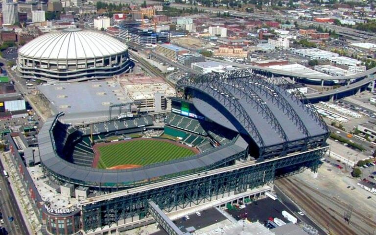 青涩球场,激情挥洒,三大球青运,金年会登录入口,金年会平台,金年会注册网址,金年会app,金年会官网,金年会网站,金年会网页版